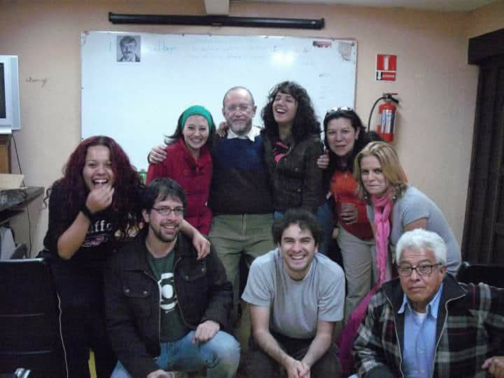 Gastón Spratt en una actividad de poesía con Héctor Carreto en la SOGEM, México